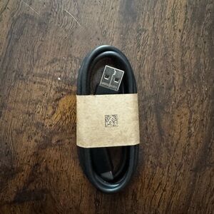 Amazon Black USB Charger Cable